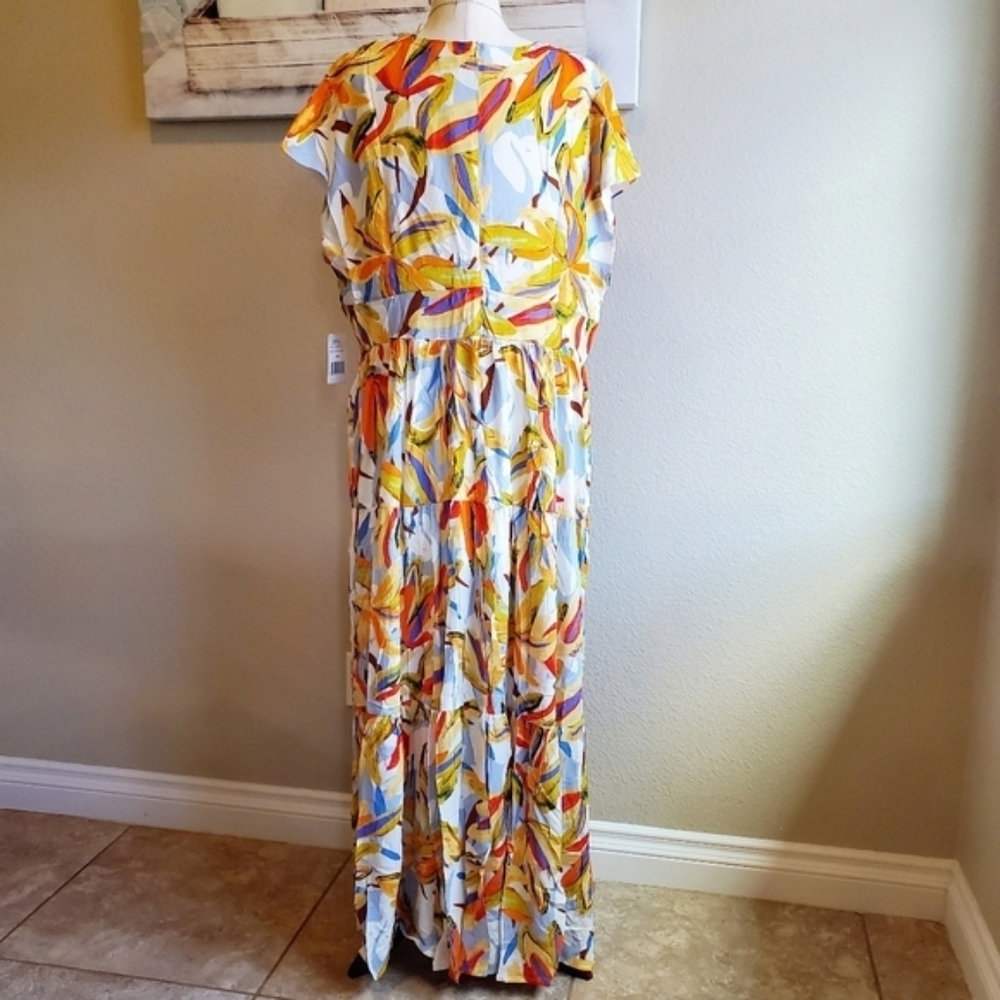 ALEXIA ADMOR | V-Neck Tiered Maxi Dress in Palm sz 2X - Picture 4 of 8